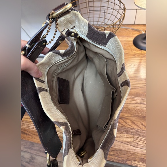 Coach Y2K Brown and Cream Shoulder Bag - Picture 8 of 11